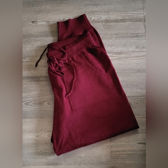 Women's Rust Jumpsuit - Picture 7 of 7